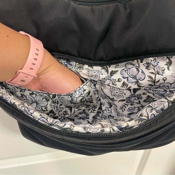 Vera Bradley Black Crossbody Quilted Satchel Casual Everyday Bag - Picture 5 of 12